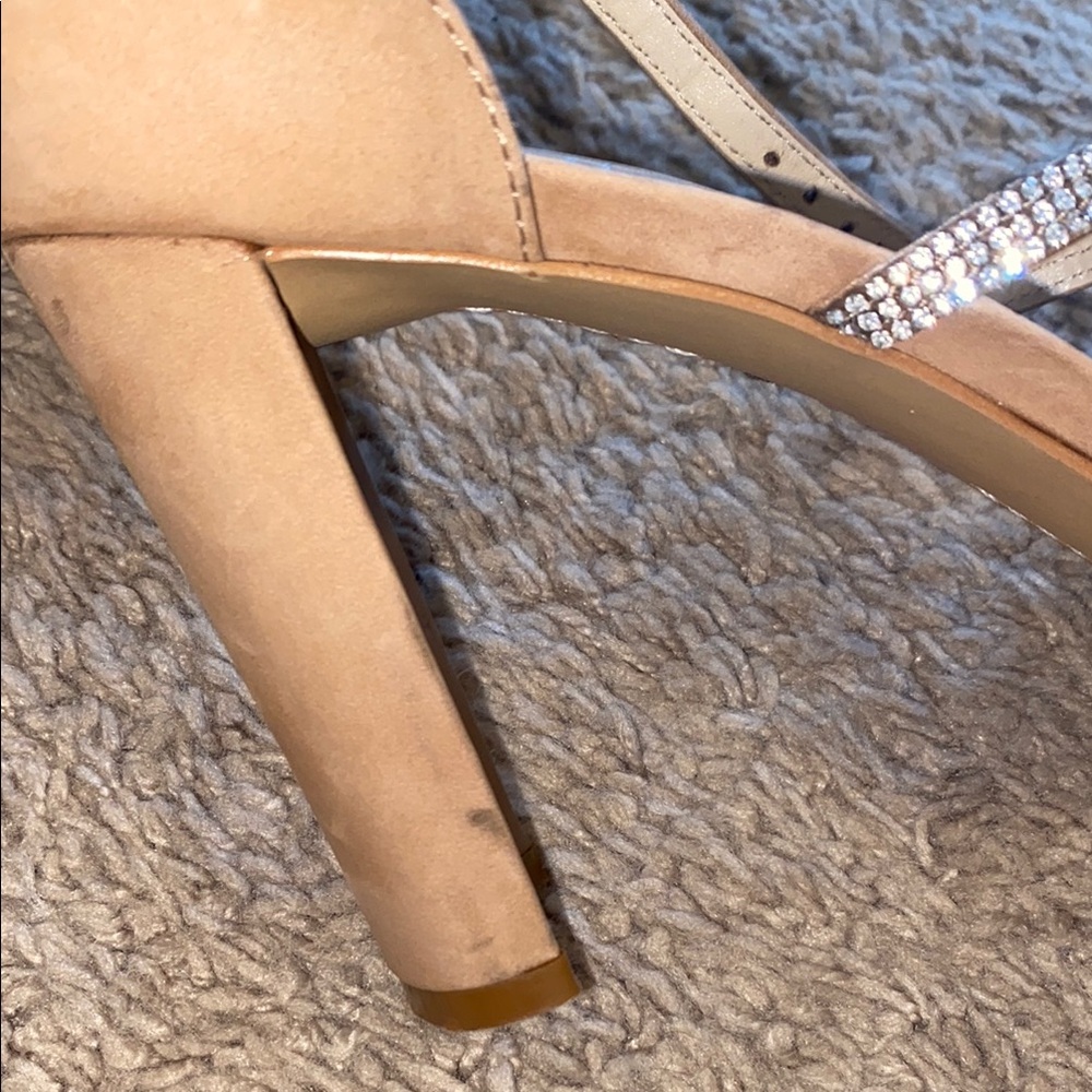 Vince Camuto Tan Gemstone Block Heel Sandals - Picture 5 of 5